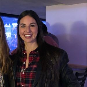 Meet your Posher, Yvonne